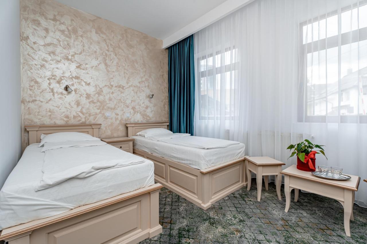 Hotel Rin Sibiu Buitenkant foto