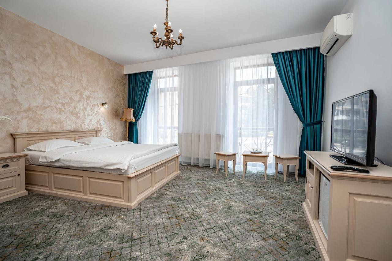 Hotel Rin Sibiu Buitenkant foto