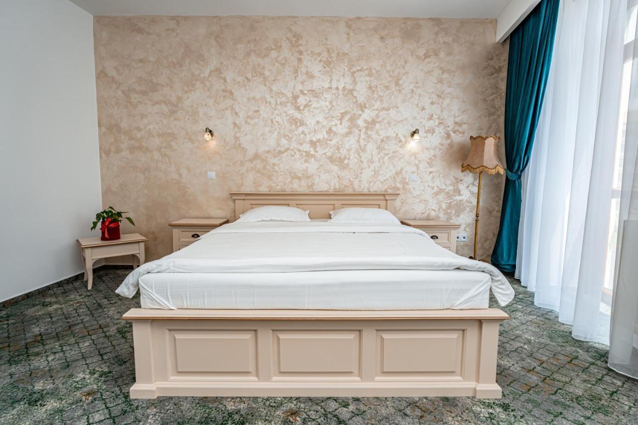 Hotel Rin Sibiu Buitenkant foto