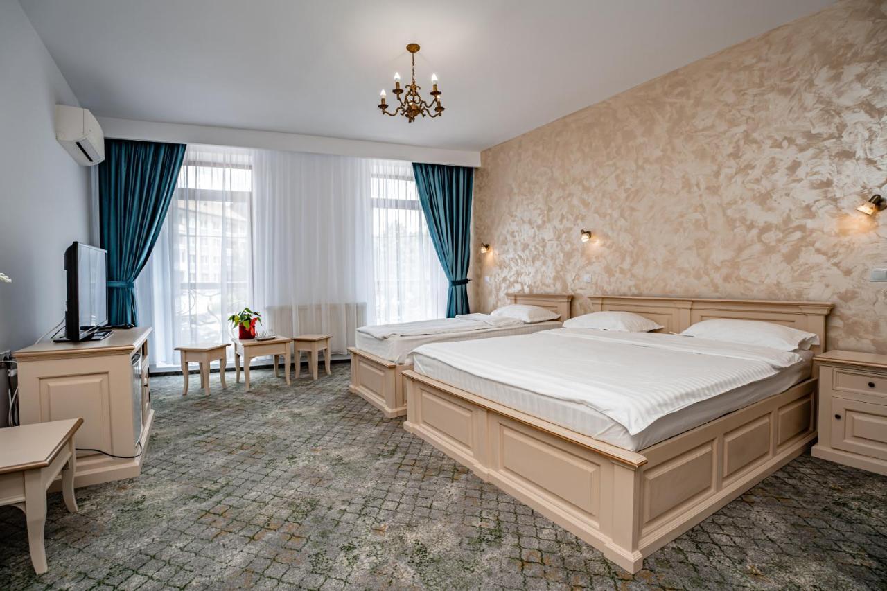 Hotel Rin Sibiu Buitenkant foto