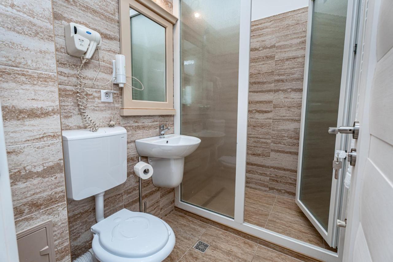 Hotel Rin Sibiu Buitenkant foto