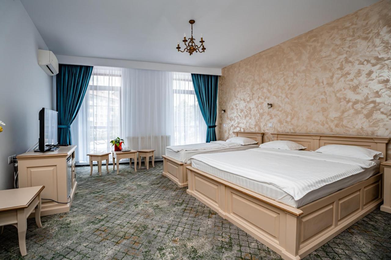 Hotel Rin Sibiu Buitenkant foto
