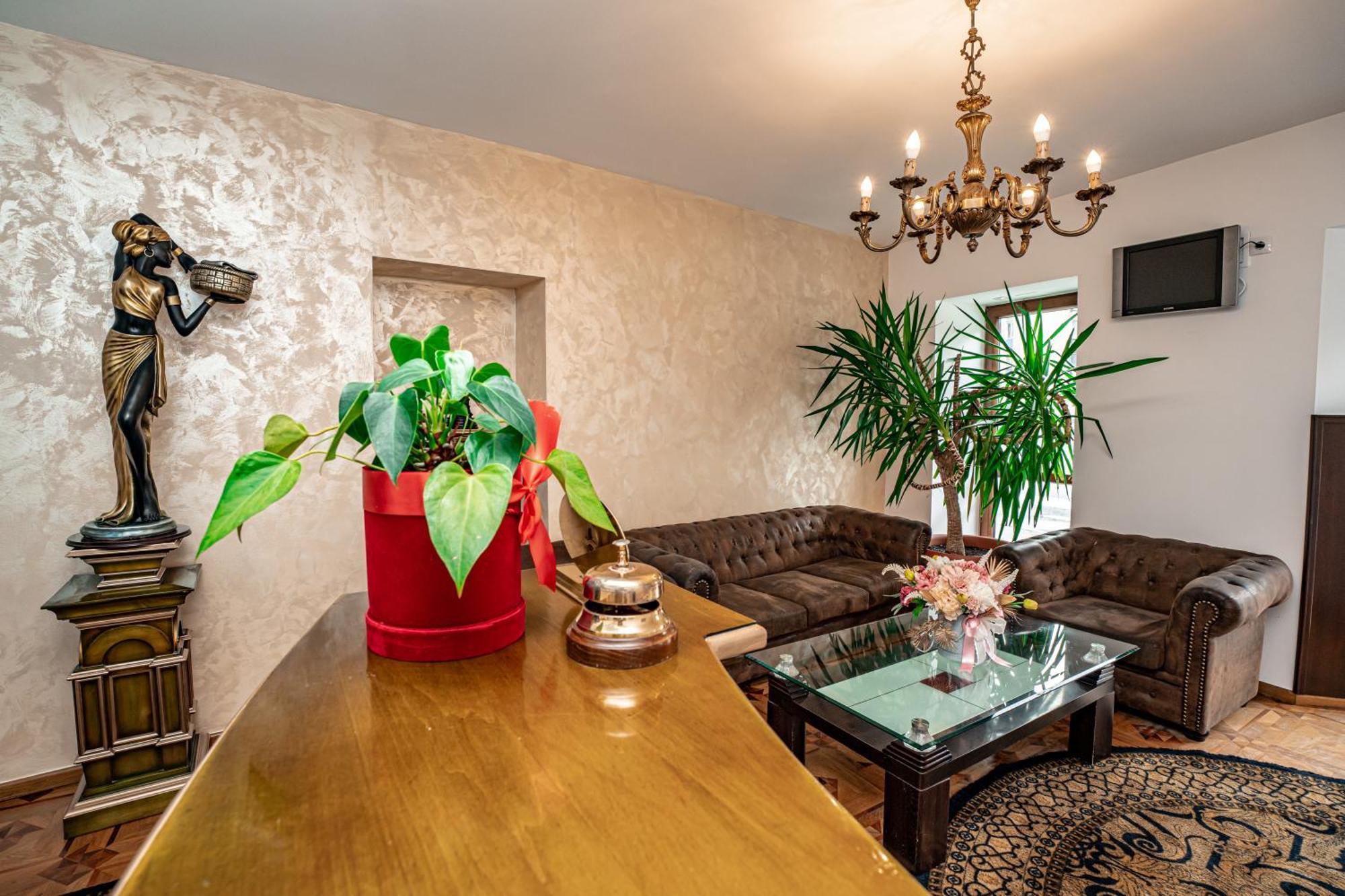 Hotel Rin Sibiu Buitenkant foto