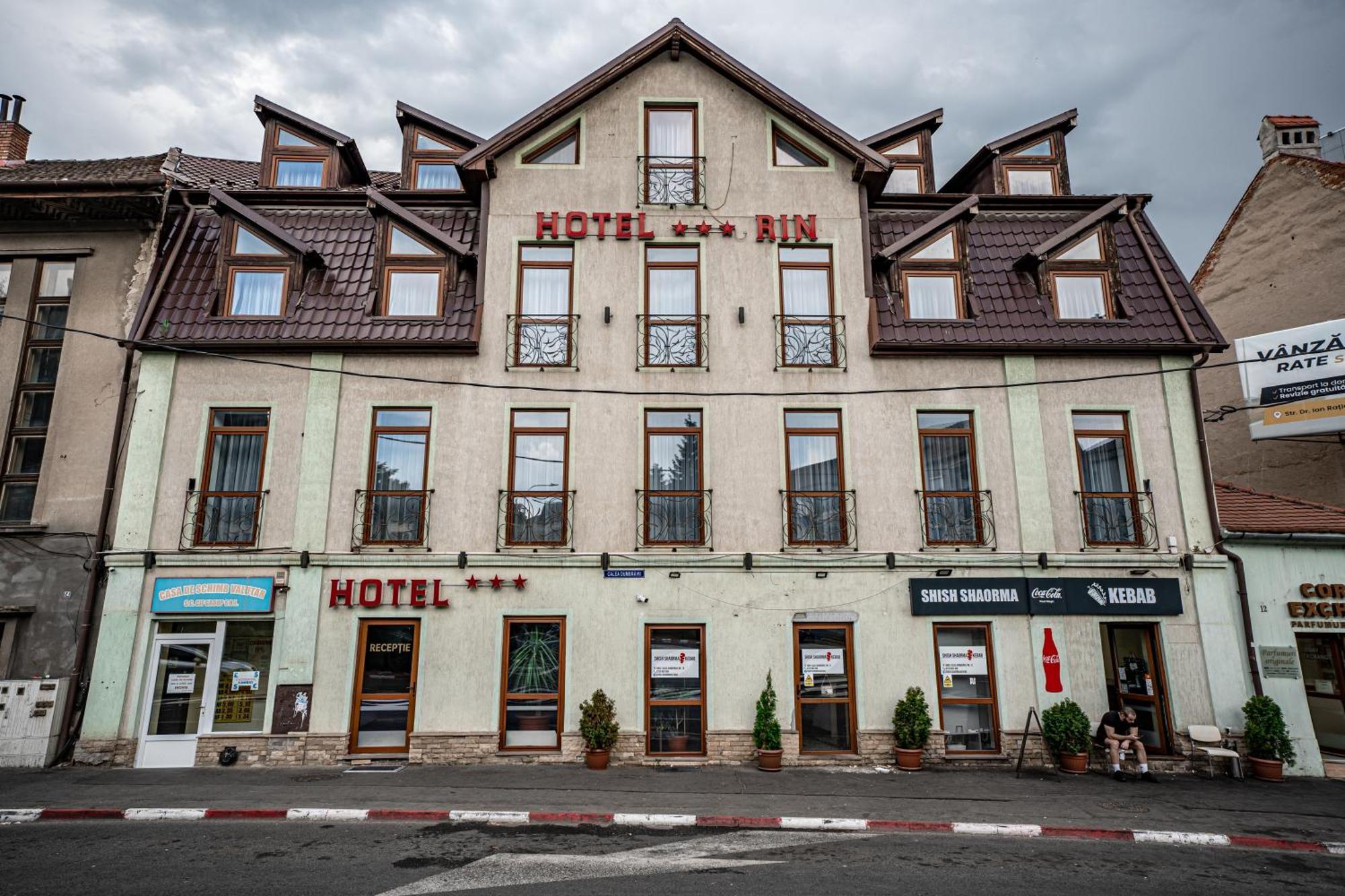 Hotel Rin Sibiu Buitenkant foto